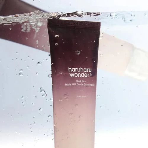 BlackRiceMoisture5.5SoftCleansingGelUK_1
