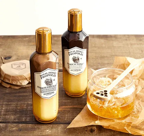 RoyalHoneyPropolisEnrichTonerUK_3
